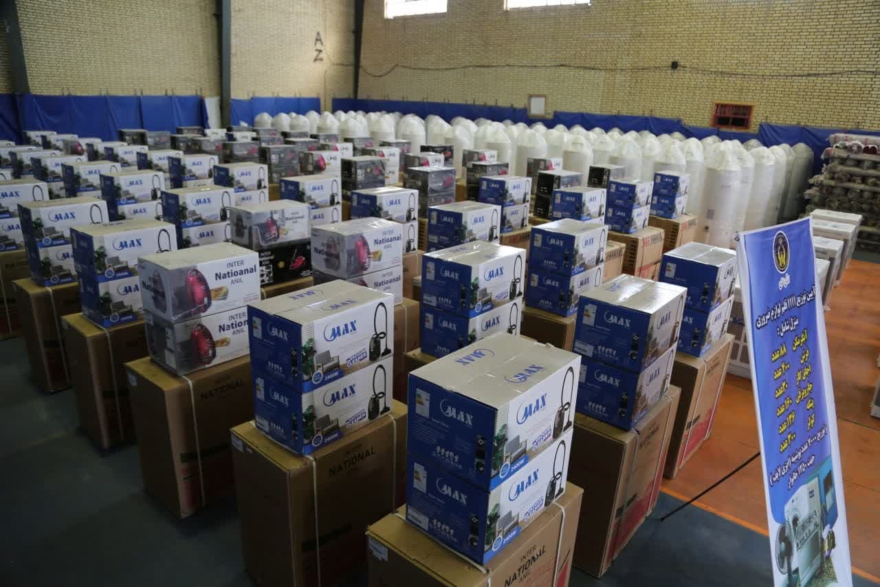 توزیع ۵۱ دستگاه اقلام ضروری بین نیازمندان نجف آباد