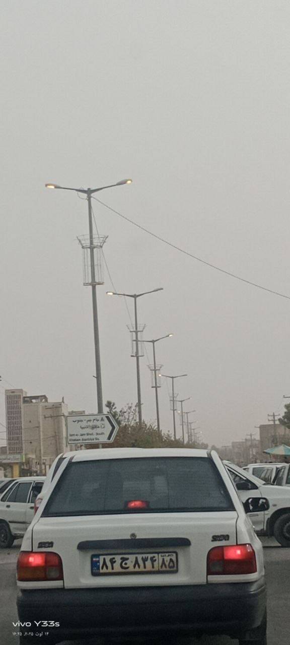 روشنایی شبانهروزی چراغهای برق زاهدان در بحران قطعی برق روشنایی شبانهروزی چراغهای برق زاهدان در بحران قطعی برق