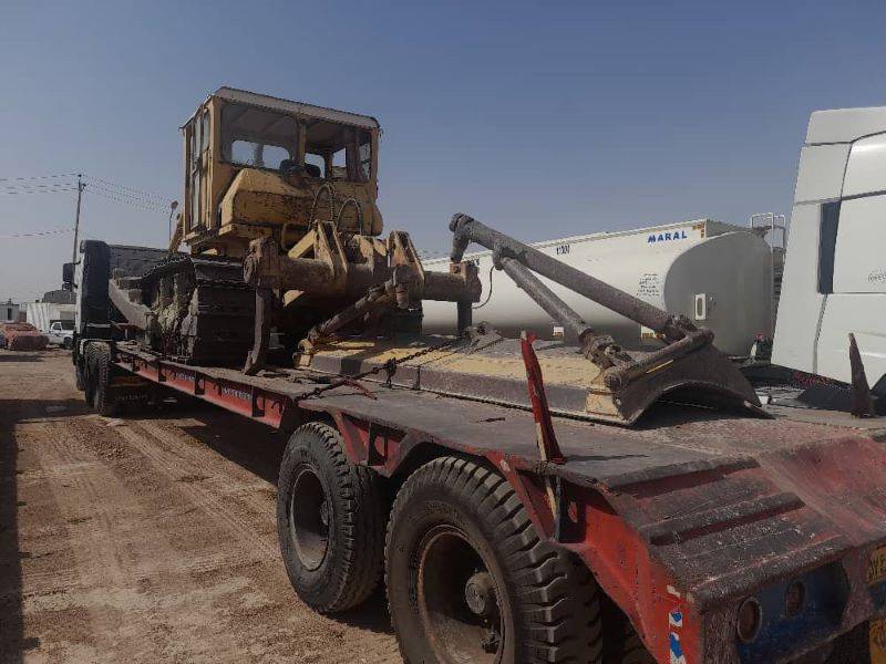 توقیف بولدزر ۱۰۰ میلیاردی فاقد مجوز در داراب توقیف بولدزر ۱۰۰ میلیاردی فاقد مجوز در داراب