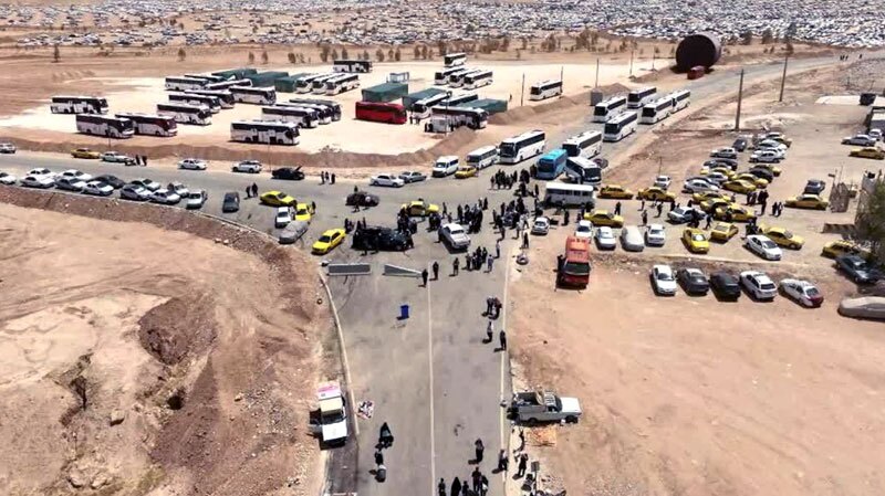  جابجایی ۲۶ هزار زائر اربعین حسینی از مرز خسروی با ناوگان حمل و نقل عمومی جابجایی ۲۶ هزار زائر اربعین حسینی از مرز خسروی با ناوگان حمل و نقل عمومی