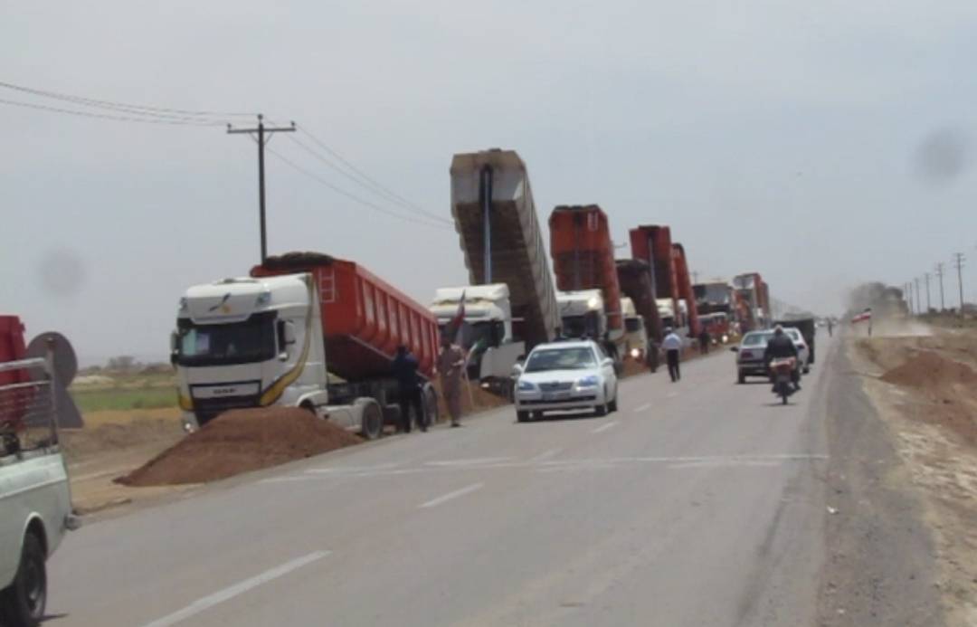 گسترش ۳۷ کیلومتر محور مواصلاتی جوین با همت مردم و صنایع گسترش ۳۷ کیلومتر محور مواصلاتی جوین با همت مردم و صنایع