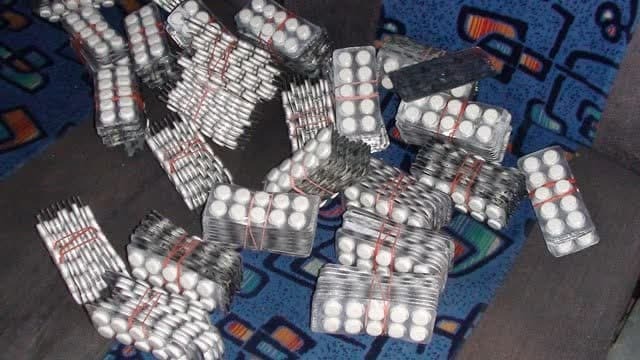 قرصهای قاچاق در توقیف پلیس شاهرود قرصهای قاچاق در توقیف پلیس شاهرود