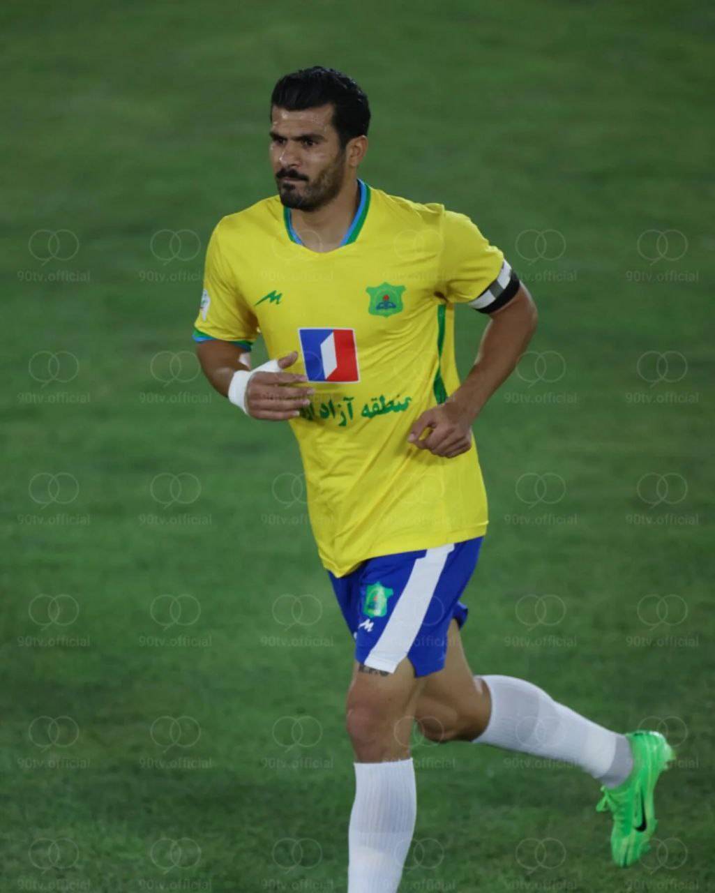 تمدید قرارداد طالب ریکانی با صنعت نفت آبادان تمدید قرارداد طالب ریکانی با صنعت نفت آبادان