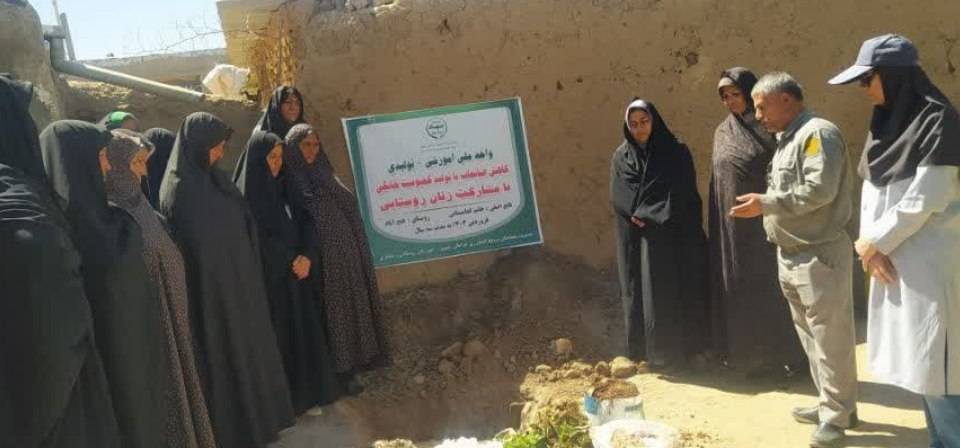 آموزش سالانه ۳۰۰۰ نفر در جوین برای تولید کودعالی و کمپوست آموزش سالانه ۳۰۰۰ نفر در جوین برای تولید کودعالی و کمپوست