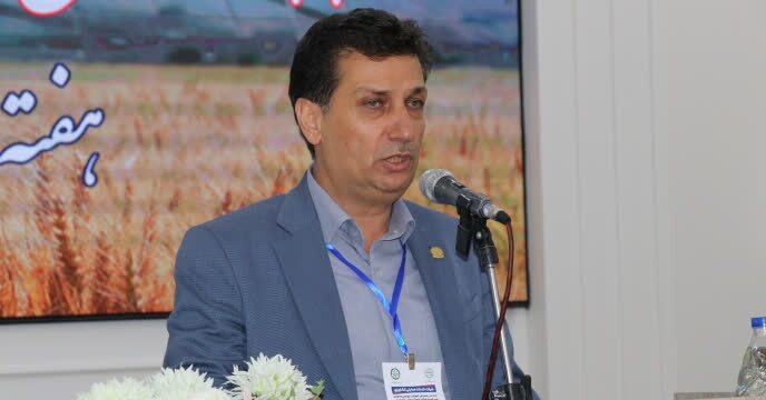 توزیع ۴۳۳۱ تن کود کشاورزی در شهرستان ارومیه توزیع ۴۳۳۱ تن کود کشاورزی در شهرستان ارومیه