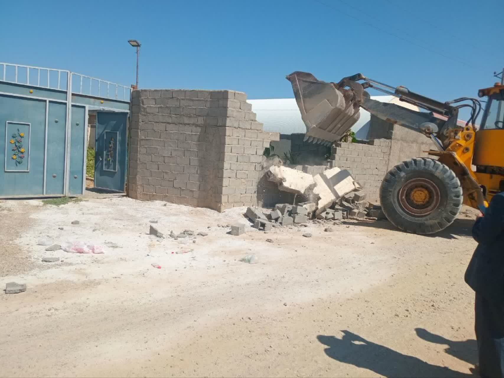 تخریب ۳۲ مورد تغییر کاربری غیر مجاز در میاندوآب تخریب ۳۲ مورد تغییر کاربری غیر مجاز در میاندوآب