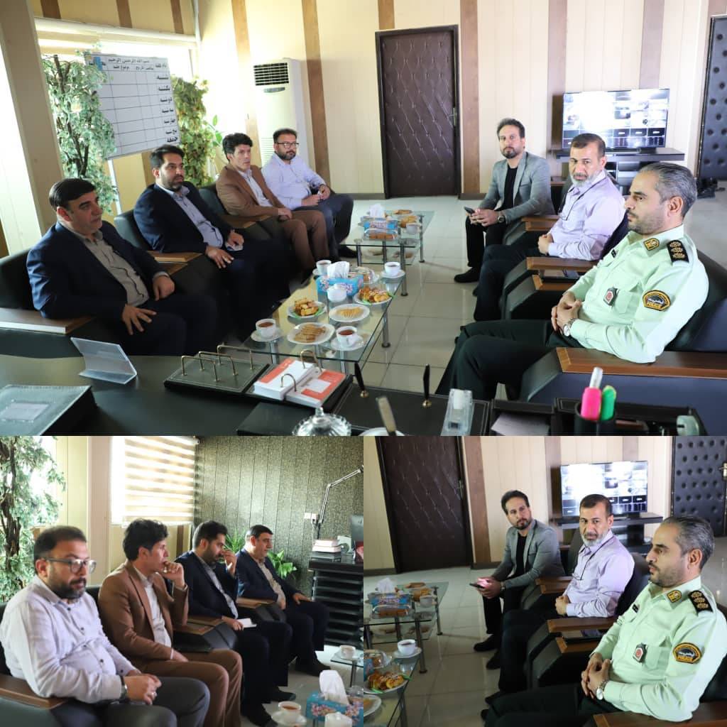 دیدار مدیر کل صداوسیما با فرمانده انتظامی آبادان دیدار مدیر کل صداوسیما با فرمانده انتظامی آبادان