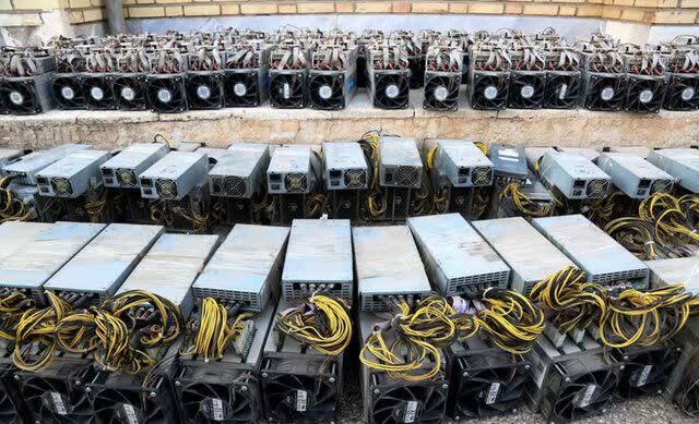 کشف ۳۹ دستگاه استخراج غیرمجاز رمز ارز در بیرجند کشف ۳۹ دستگاه استخراج غیرمجاز رمز ارز در بیرجند