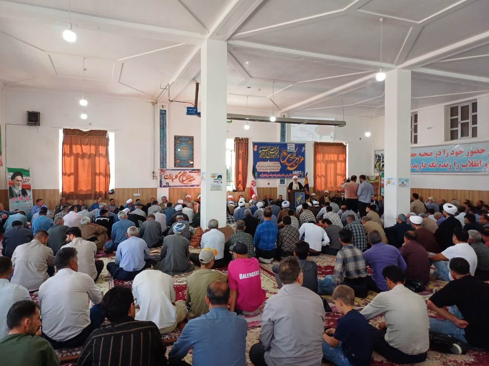 همایش علمای شیعه و سنی در روستای ارمناک سفلی میاندوآب همایش علمای شیعه و سنی در روستای ارمناک سفلی میاندوآب