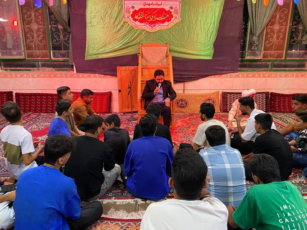 طنین جشن میلاد در شهر نصرآباد تربت جام