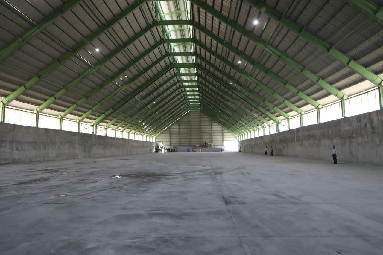 بهره برداری از انبار ۳۵ هزار تنی شکر در شرکت کشت و صنعت نیشکر امیرکبیر