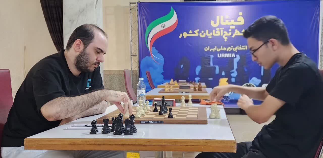 کسب نشانهای رنگارنگ تیم خراسان شمالی در مسابقات قهرمانی کاراته کشور کسب نشانهای رنگارنگ تیم خراسان شمالی در مسابقات قهرمانی کاراته کشور