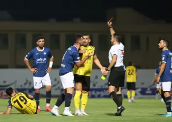 سپاهان در سیرجان با گل گهر مساوی کرد سپاهان در سیرجان با گل گهر مساوی کرد