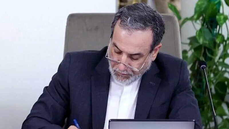 ایران آماده همکاری با تونس در زمینههای مختلف است ایران آماده همکاری با تونس در زمینههای مختلف است