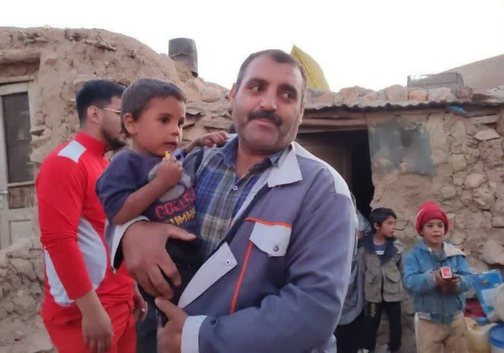 نجات معجزه‌آسای کودک ۴ ساله در ارتفاعات اسفراین