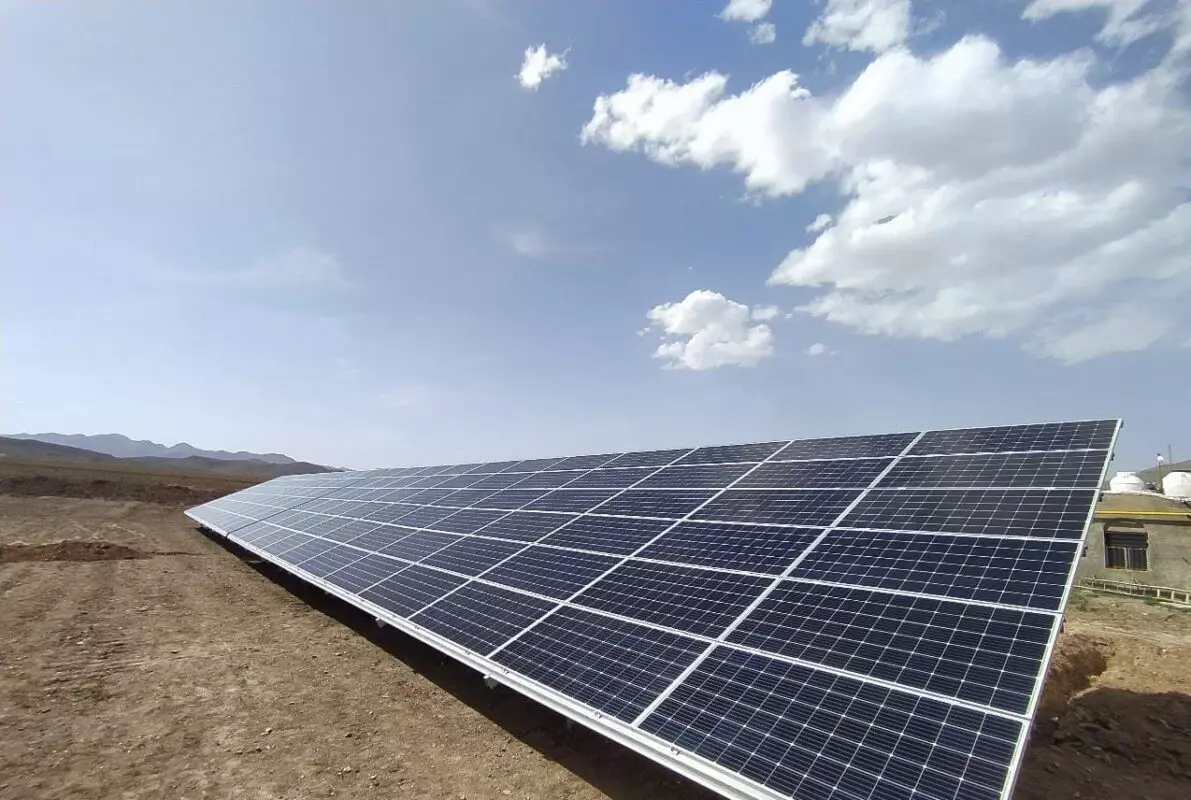 ۱۵۰۰ نیروگاه خورشیدی برای اشتغال مددجویان بوشهری ۱۵۰۰ نیروگاه خورشیدی برای اشتغال مددجویان بوشهری