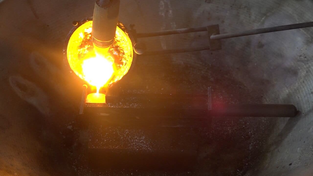 رونق کارگاههای مصنوعات طلا در تکاب رونق کارگاههای مصنوعات طلا در تکاب