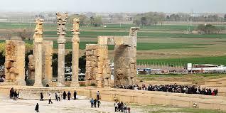 مشکل آب شرب تخت جمشید برطرف شد/ هیچ مجوزی برای معدنکاری در حریم آثار تاریخی نمیدهیم مشکل آب شرب تخت جمشید برطرف شد/ هیچ مجوزی برای معدنکاری در حریم آثار تاریخی نمیدهیم