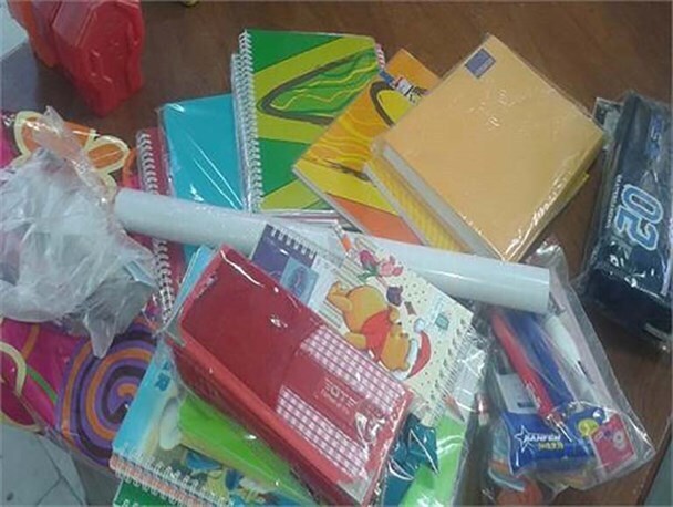 اهداء ۱۴۰۰ بسته نوشت افزار به دانشآموزان مددجوی اسدآباد اهداء ۱۴۰۰ بسته نوشت افزار به دانشآموزان مددجوی اسدآباد
