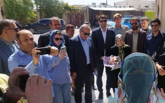 تجهیز ۲ هنرستان در دهدشت به تجهیزات فنی