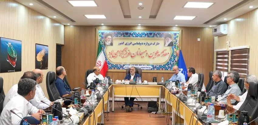 ضرورت تسریع در اجرای طرح‌های پایانه خارگ