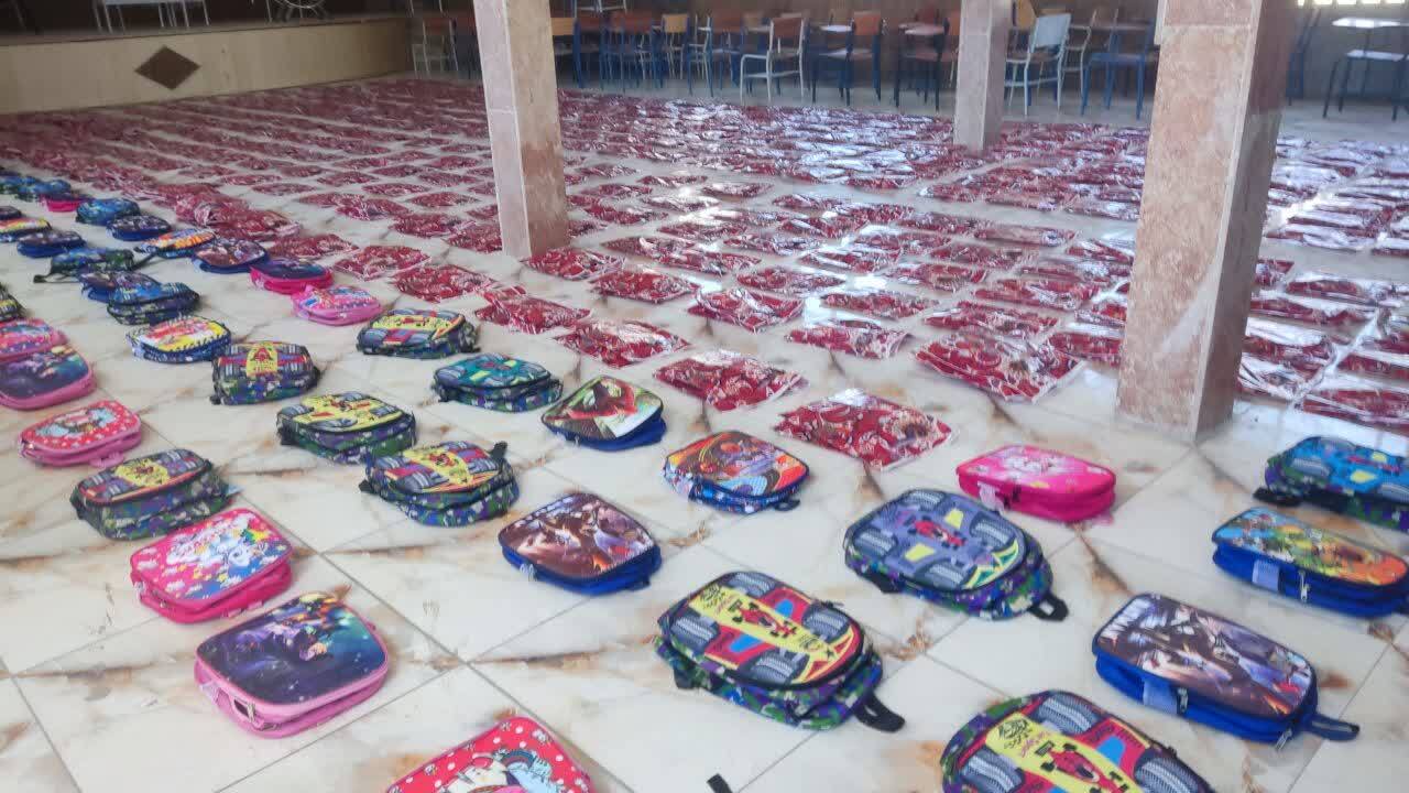 توزیع ۶۰۰ بسته آموزشی در شهرستان پلدشت  توزیع ۶۰۰ بسته آموزشی در شهرستان پلدشت