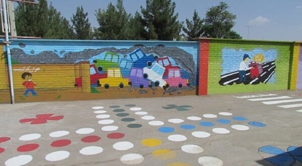 توزیع ۴۰ تن رنگ برای شاداب‌سازی مدارس کهگیلویه و بویراحمد