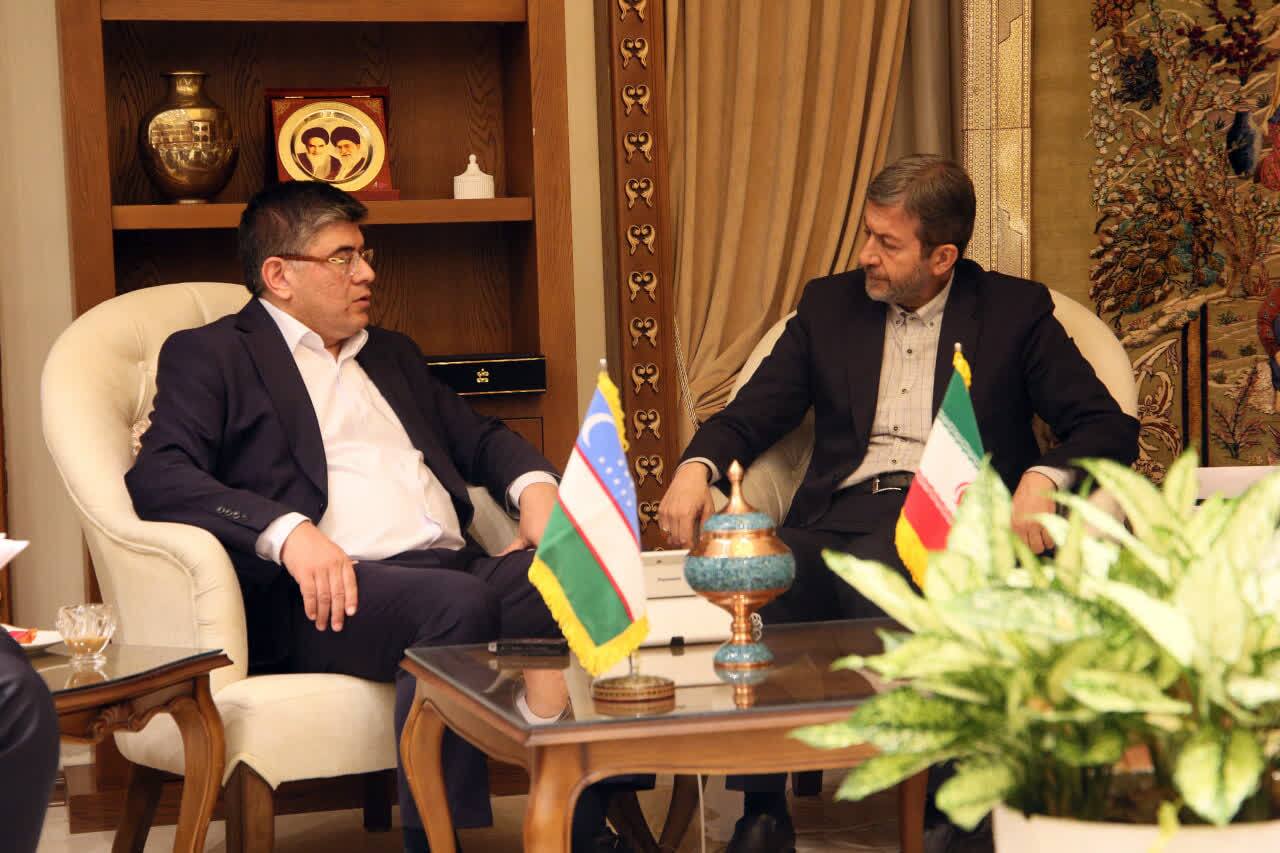 اصفهان را سمرقند ازبکستان می‌دانم