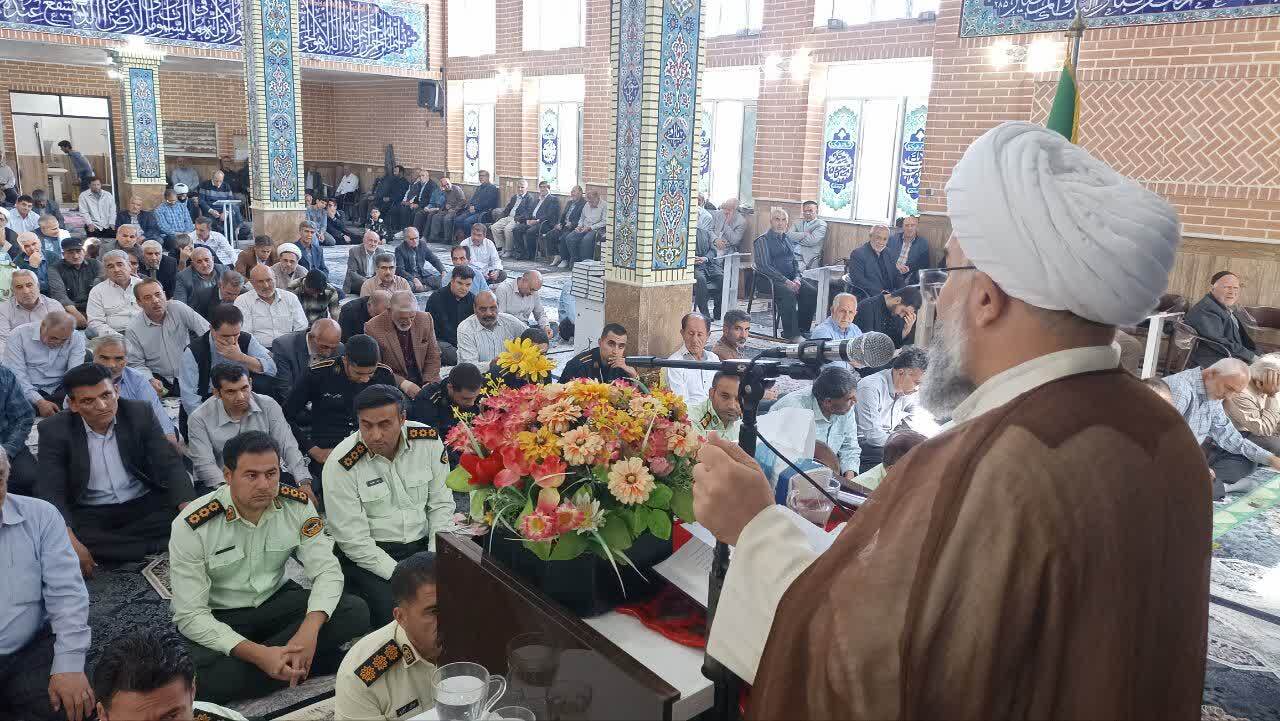 اقتدار نیروی انتظامی در جامعه باید حفظ شود