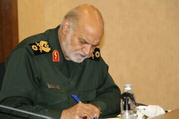 پیام تبریک فرمانده سپاه امام رضا (ع) به مناسبت هفته نیروی انتظامی پیام تبریک فرمانده سپاه امام رضا (ع) به مناسبت هفته نیروی انتظامی