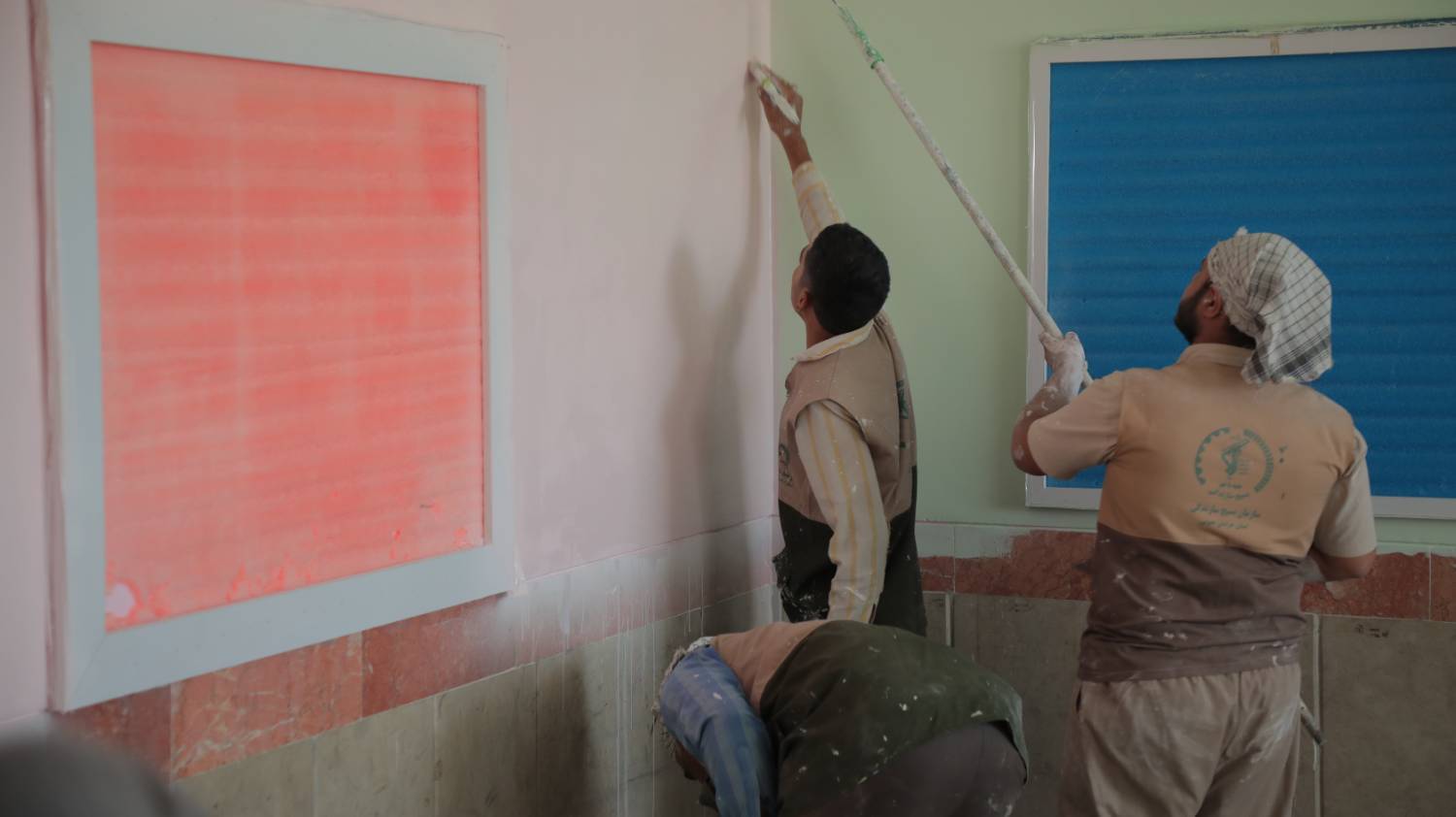 زیباسازی ۱۵۷ مدرسه خراسان جنوبی به همت گروه های جهادی بسیج سازندگی زیباسازی ۱۵۷ مدرسه خراسان جنوبی به همت گروه های جهادی بسیج سازندگی