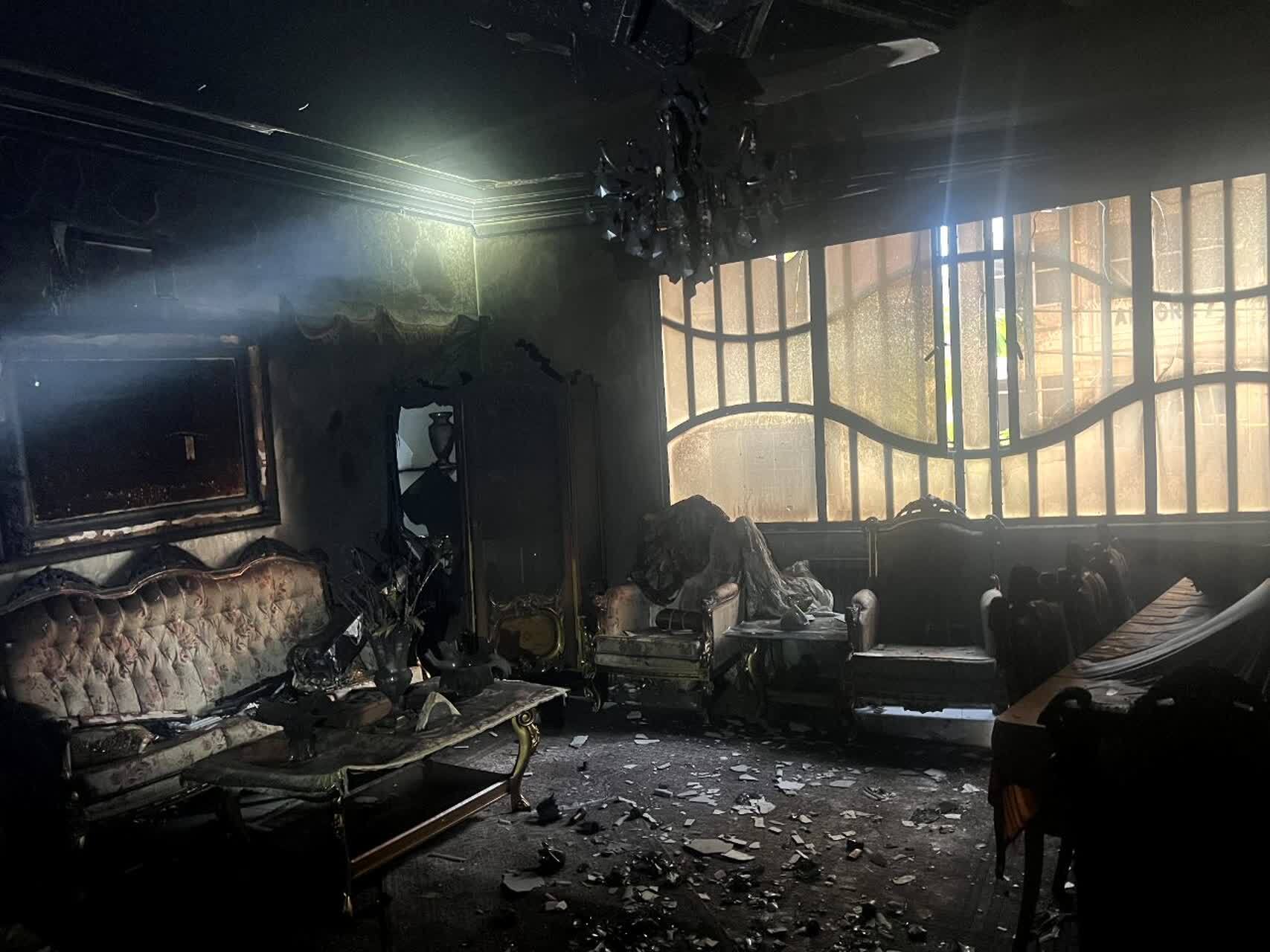 آتش سوزی واحد مسکونی در کرمانشاه مهار شد