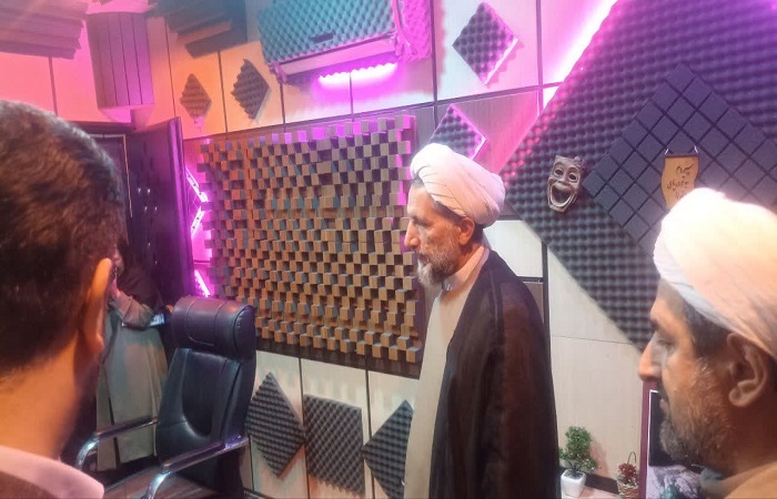 بازدید نماینده ولی فقیه در استان قزوین از کانون پرورش فکری 