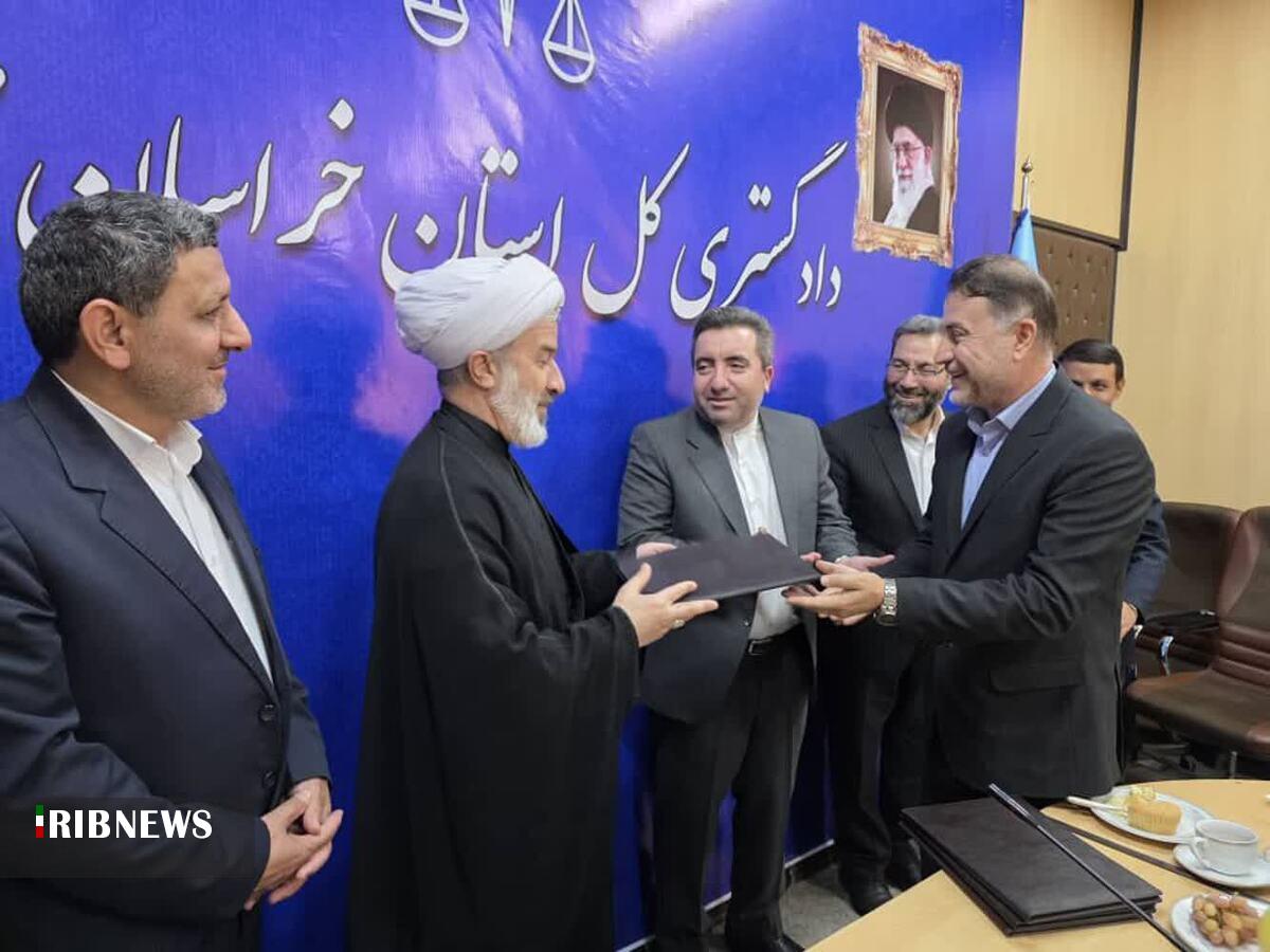 اهدای صدها سند مالکیت در خراسان شمالی اهدای صدها سند مالکیت در خراسان شمالی