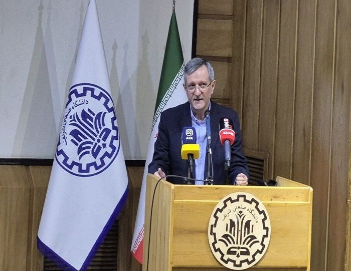 تمرکززدایی در آموزش عالی؛ شرط تحول در نظام علم و فناوری