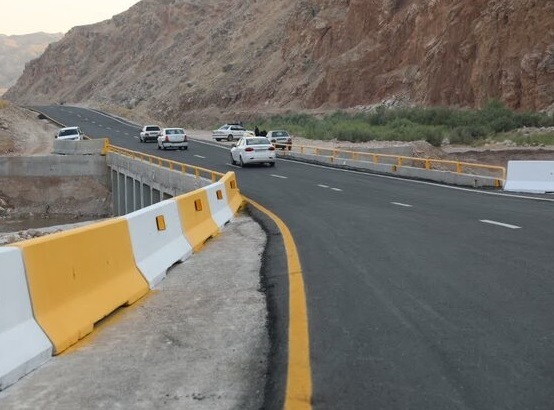 تعریض و بهسازی ۱۴۰ دستگاه پل در محور مهران – دهلران