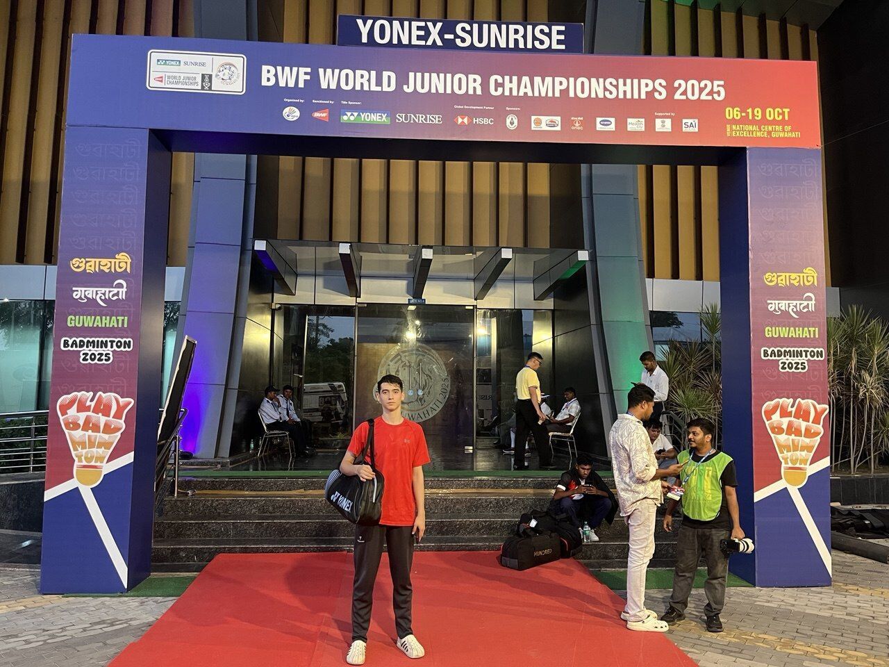 احمدلو از ادامه رقابت‌ها بازماند