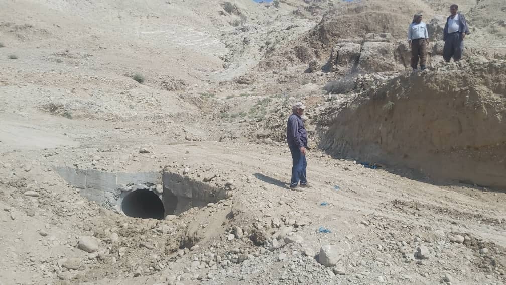 اصلاح مسیر عشایری برم مرغابی در شهرستان چرام اصلاح مسیر عشایری برم مرغابی در شهرستان چرام
