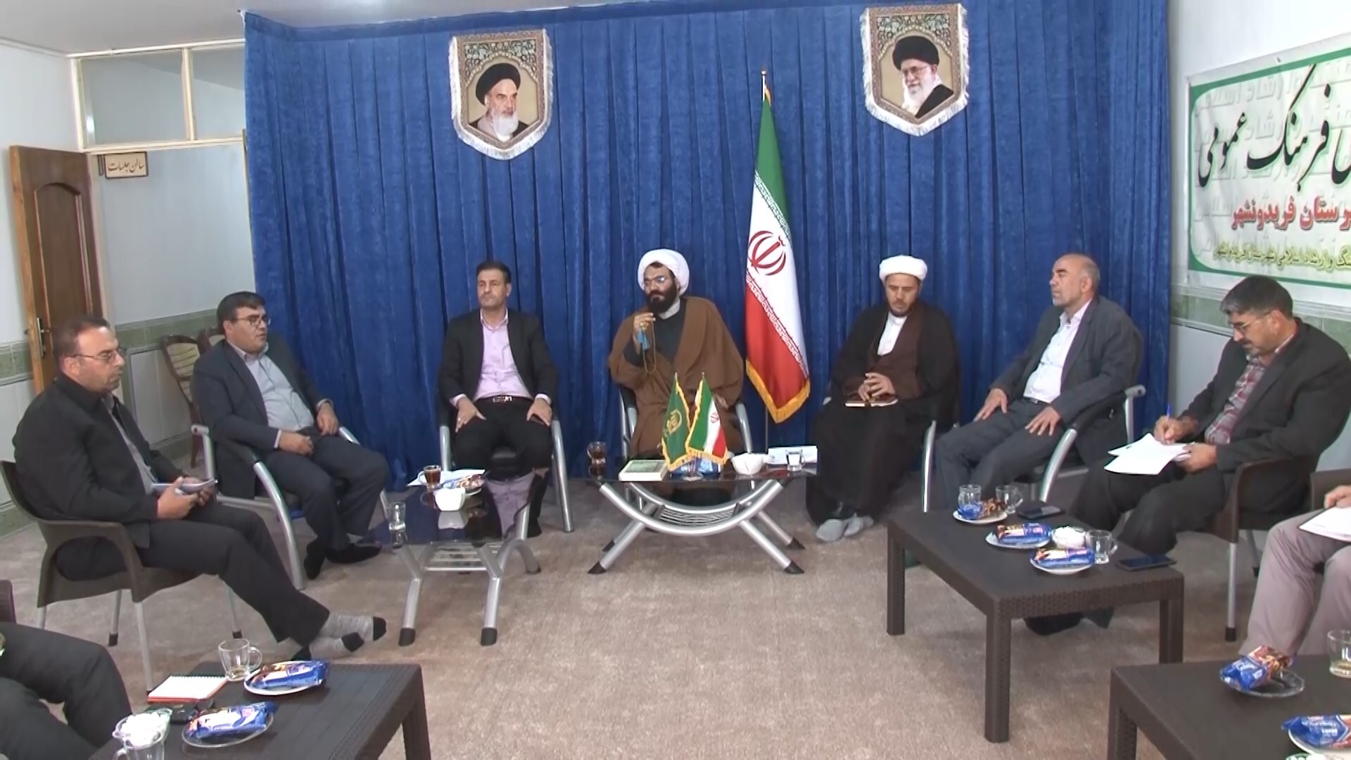 تاکید امام جمعه فریدونشهر بر تشکیل شورای نخبگان