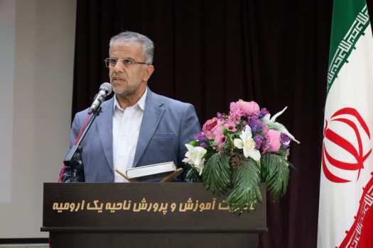 خانواده و مدرسه، دو نهاد هم‌پیوند در منظومه تربیت نسل آینده است