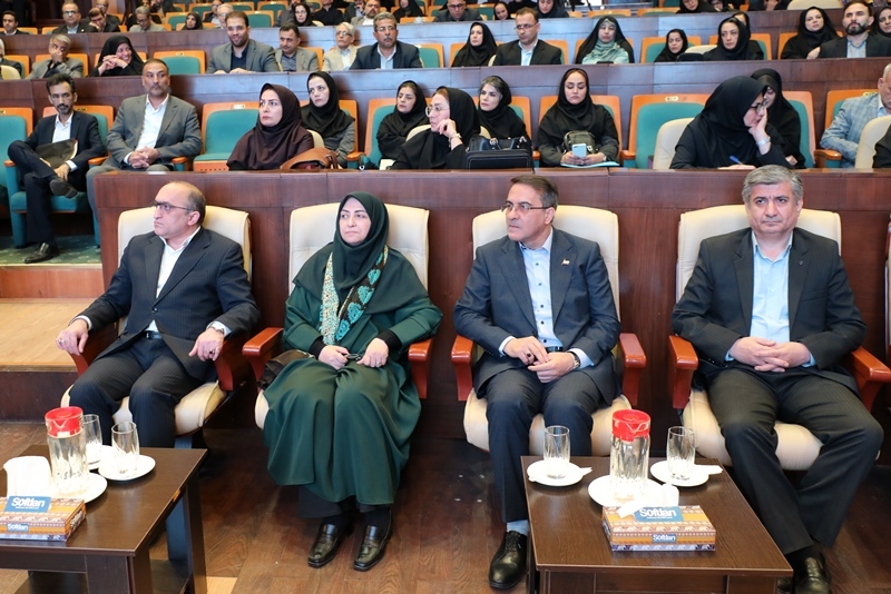 هیچ دستگاهی در کشور از مسئولیت محیطزیستی مستثنی نیست. هیچ دستگاهی در کشور از مسئولیت محیطزیستی مستثنی نیست.