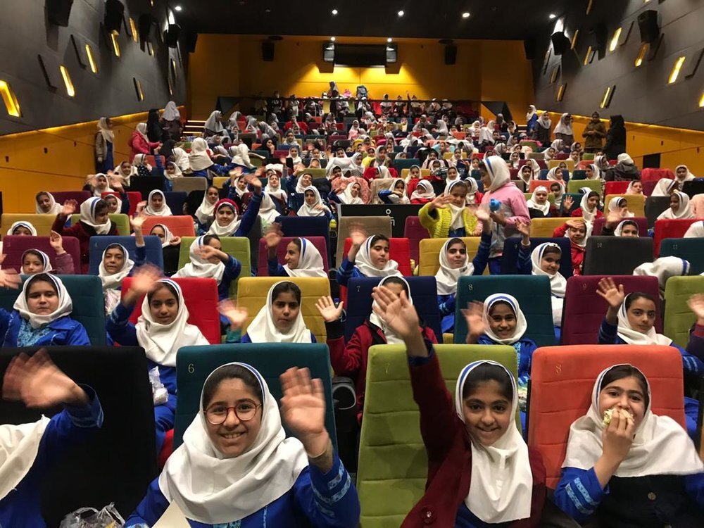 ۲۵۰۰ دانش‌آموز خوزستانی انیمیشن ملی یوز را تماشا کردند