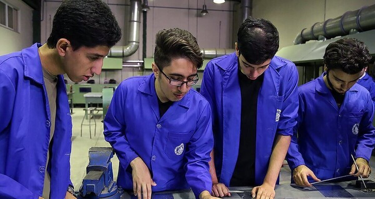 پرداخت مشوق بیمه‌ای به کارفرمایان با جذب فارغ‌التحصیلان