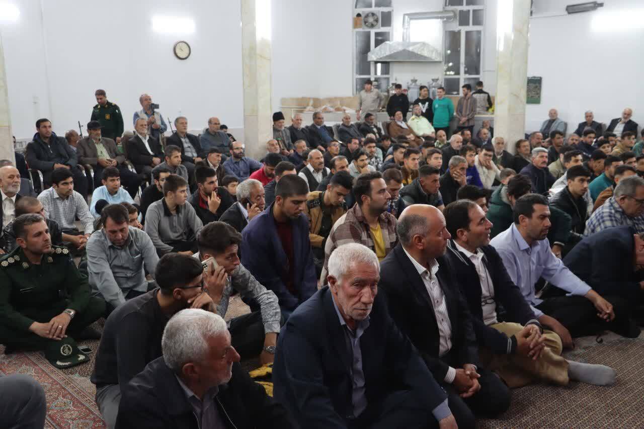 مراسم بزرگداشت هفته دفاع مقدس در خوی