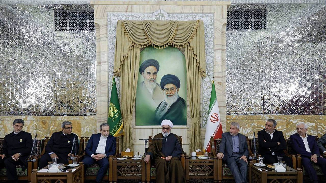 مشهد می تواند محور دیپلماسی فرهنگی و زیارت باشد  مشهد می تواند محور دیپلماسی فرهنگی و زیارت باشد