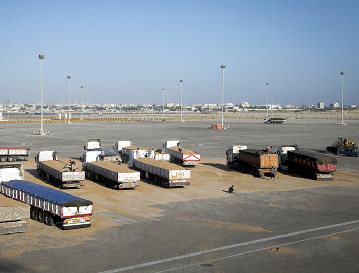 آغاز حمل نهادههای دامی به واحدهای تولیدی آغاز حمل نهادههای دامی به واحدهای تولیدی