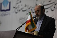 آموزش زبان فارسی در خارج از کشور باید براساس استاندارد‌های بیناد سعدی باشد