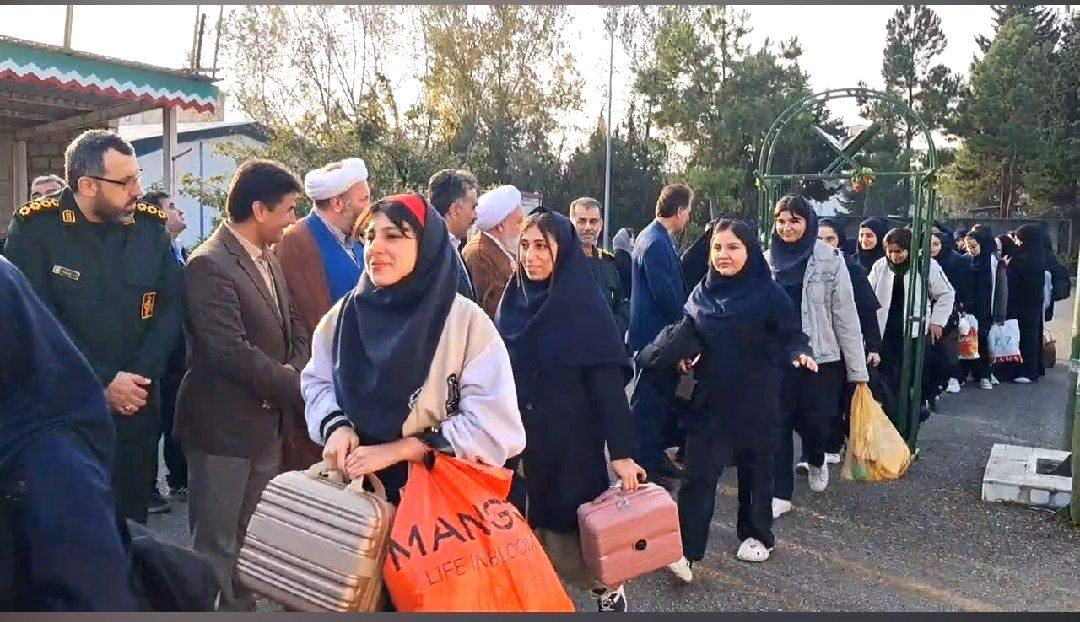 اعزام کاروان راهیان نور دانش آموزی آستارا به مناطق عملیاتی دفاع مقدس اعزام کاروان راهیان نور دانش آموزی آستارا به مناطق عملیاتی دفاع مقدس