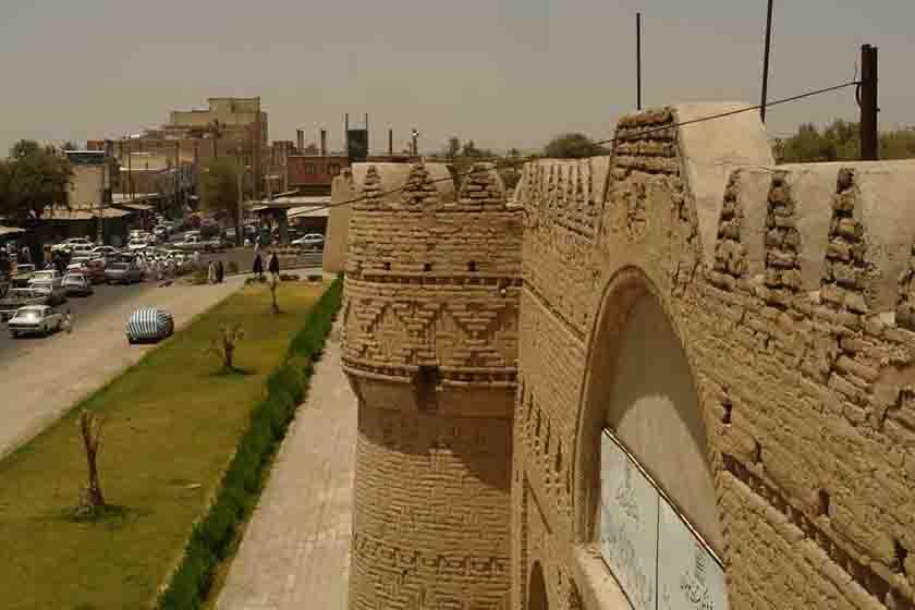 بازسازی و مرمت قلعه تاریخی بلوچستان بازسازی و مرمت قلعه تاریخی بلوچستان