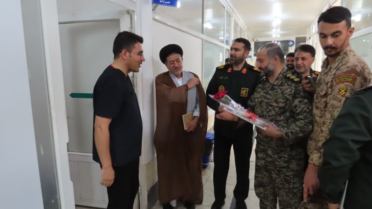 تجلیل فرمانده سپاه خوی از پرستاران به مناسبت روز پرستار
